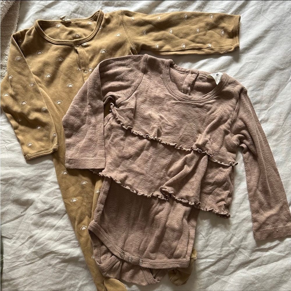 Kate Quinn and Quincy bundle 18/24 months